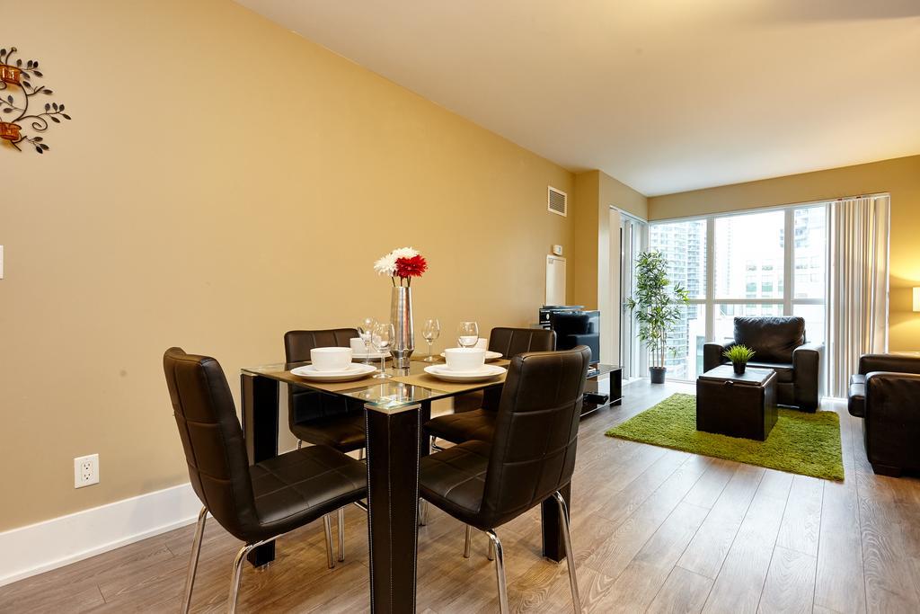 Atlas Suites - Cn Tower & Convention Centre 토론토 외부 사진